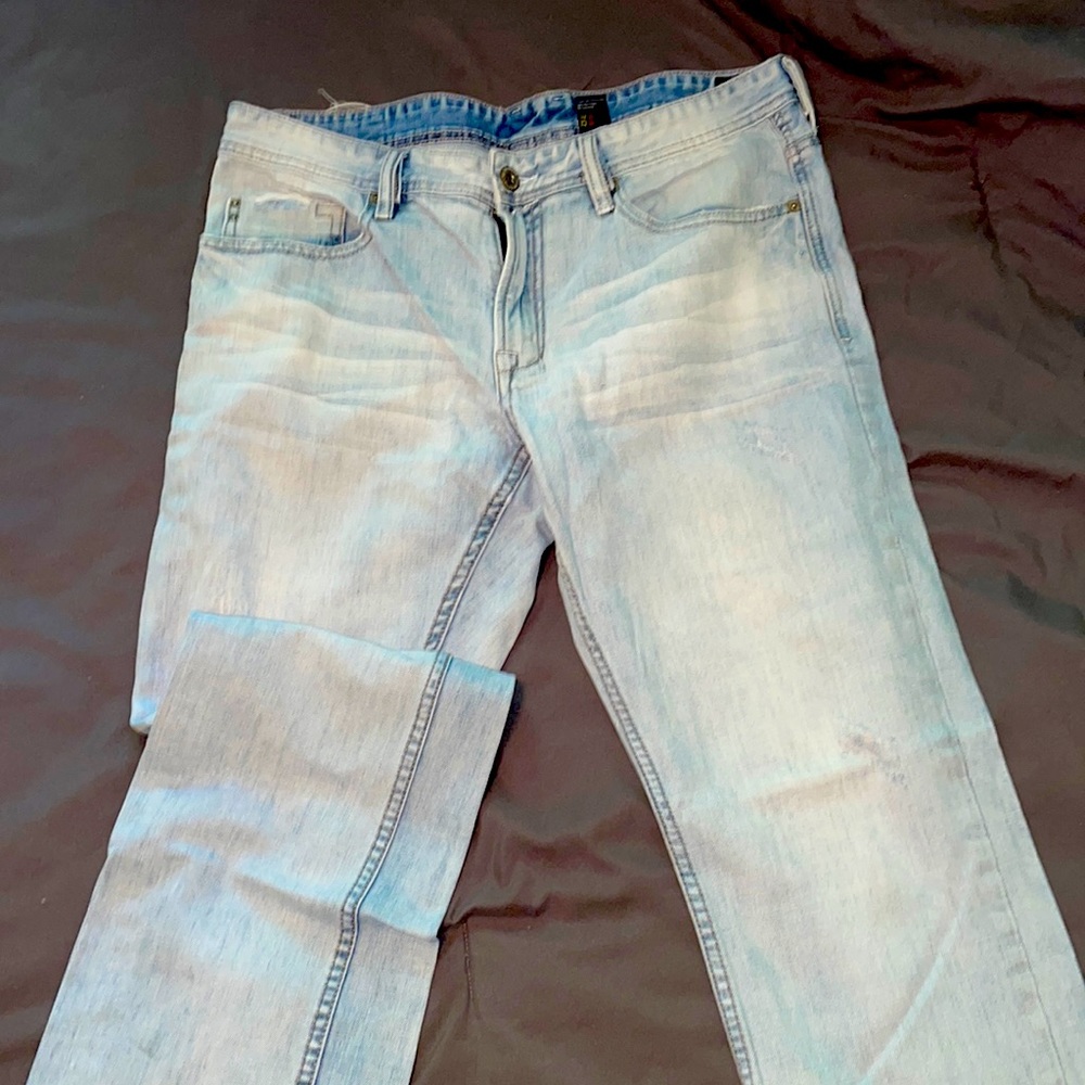 Men’s Buffalo Six jeans